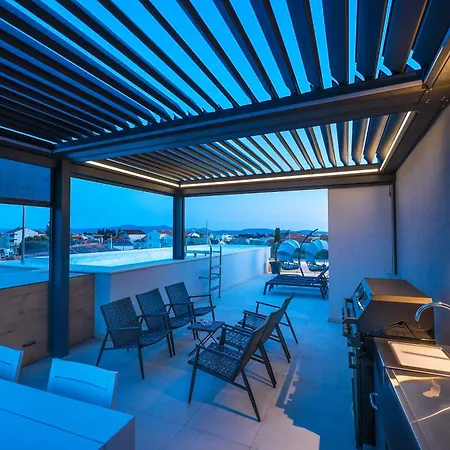 Penthouse Croatiendream With 3 Bedrooms, Pool And Sea View *