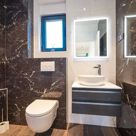 Διαμέρισμα Penthouse Croatiendream With 3 Bedrooms, Pool And Sea View