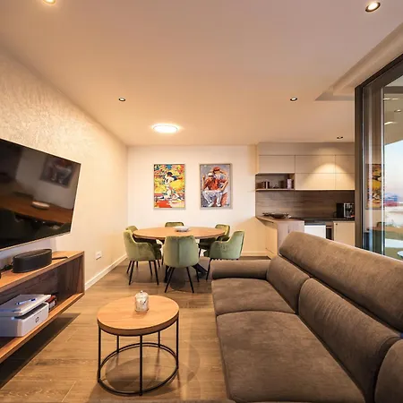 Διαμέρισμα Penthouse Croatiendream With 3 Bedrooms, Pool And Sea View *