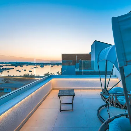 Penthouse Croatiendream With 3 Bedrooms, Pool And Sea View * Sukošan