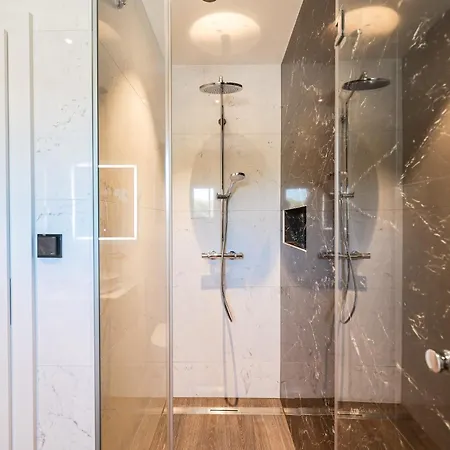 Penthouse Croatiendream With 3 Bedrooms, Pool And Sea View Lejlighed Sukošan