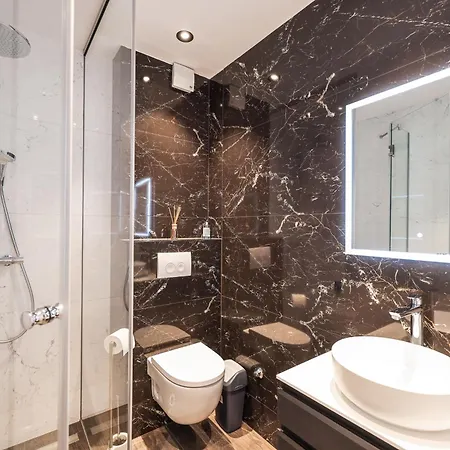 Penthouse Croatiendream With 3 Bedrooms, Pool And Sea View