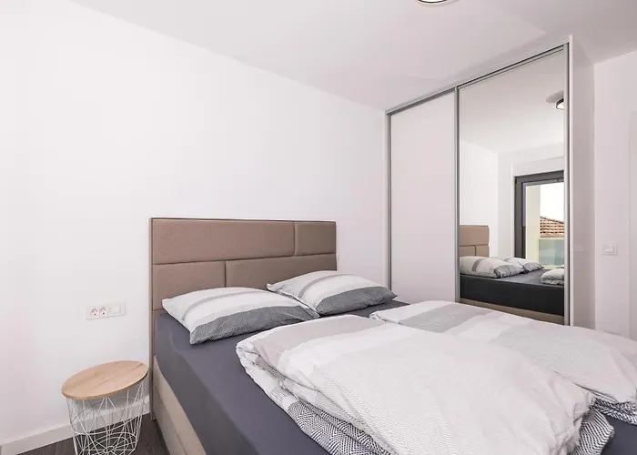 Apartamento Penthouse Croatiendream With 3 Bedrooms, Pool And Sea View *