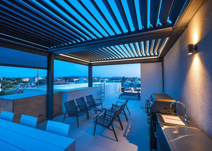 Penthouse Croatiendream With 3 Bedrooms, Pool And Sea View *