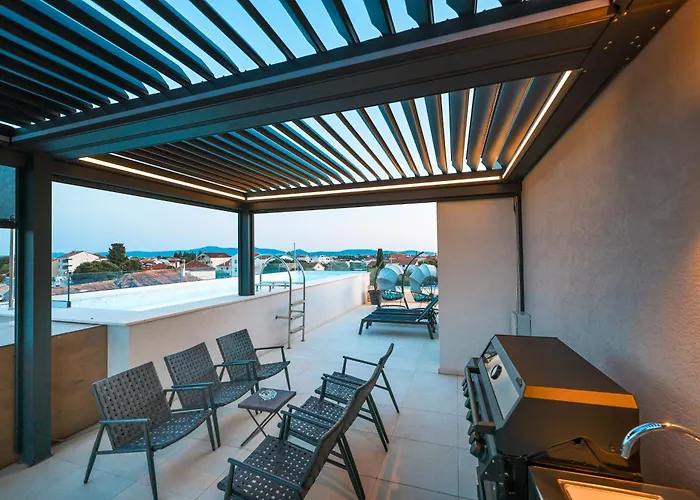 Apartamento Penthouse Croatiendream With 3 Bedrooms, Pool And Sea View Sukošan