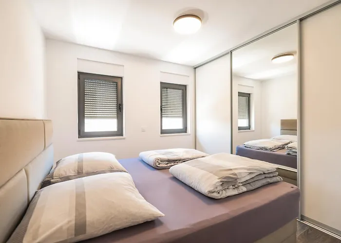 Penthouse Croatiendream With 3 Bedrooms, Pool And Sea View Apartamento