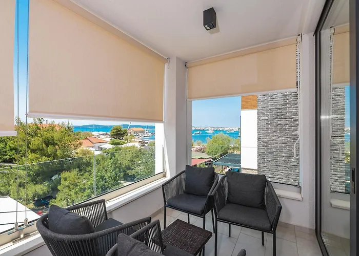 Apartamento Penthouse Croatiendream With 3 Bedrooms, Pool And Sea View *