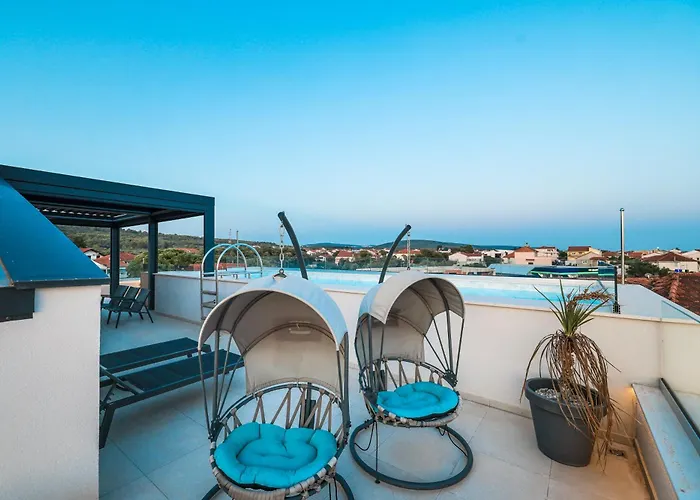 Apartamento Penthouse Croatiendream With 3 Bedrooms, Pool And Sea View Sukošan